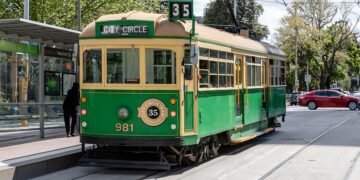Berkeliling Melbourne Dengan Tram